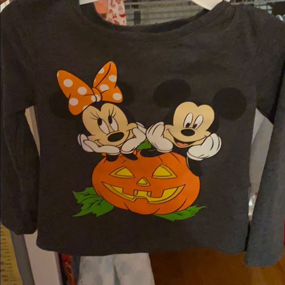 3t Halloween shirt
